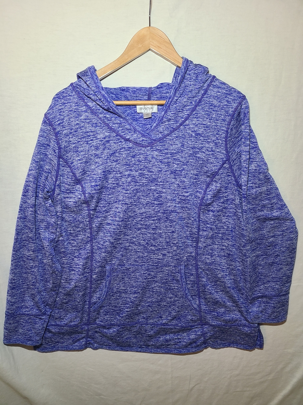 Avenue Women's Heathered Purple Hooded Pullover